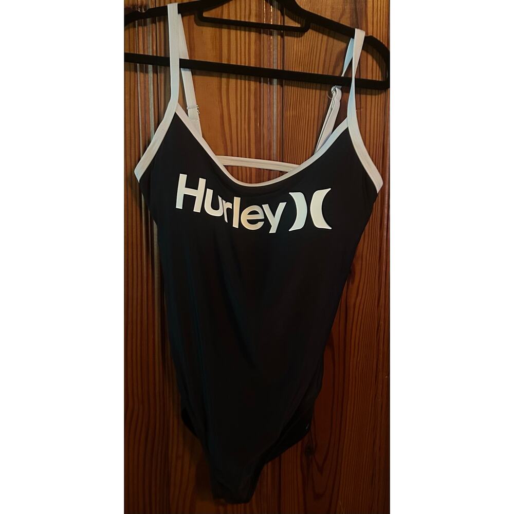 Hurley Women’s Black One Piece Swimsuit Bathingsuit Built in Bra Sz Large